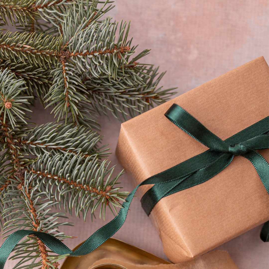 2023 Holiday Shopping & Shipping Guide
