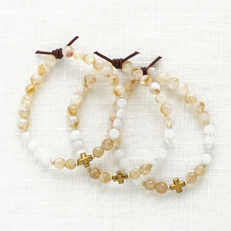 Faith Over Fear Bracelet - Gold | A Mini Meaningful Bracelet