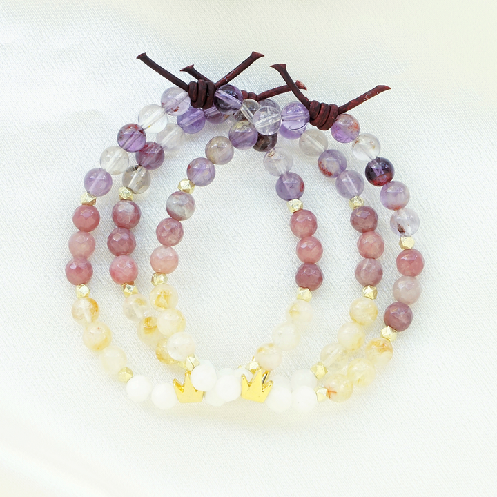 Remember Your Crown Mini Bracelet | A Military Spouse Collaboration